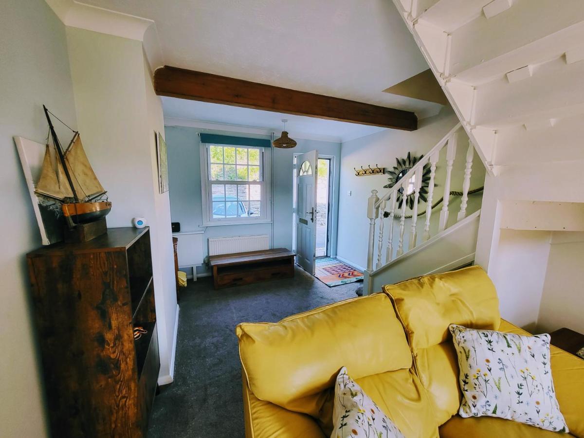 Hastings Old Town Tackleway Privileged Sea Views Whole House 3 Beds 외부 사진