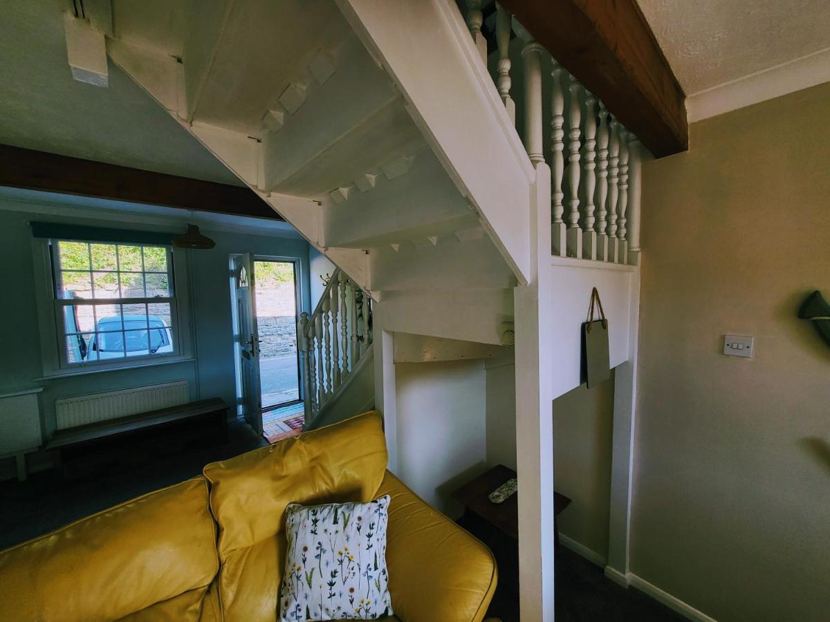 Hastings Old Town Tackleway Privileged Sea Views Whole House 3 Beds 외부 사진
