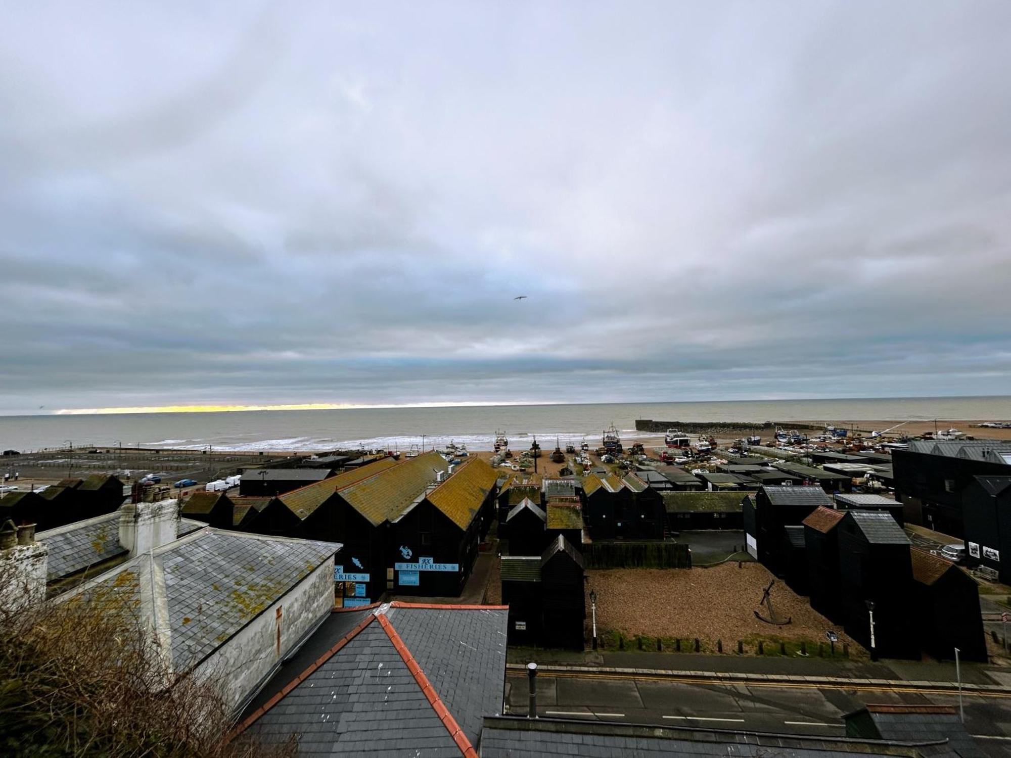 Hastings Old Town Tackleway Privileged Sea Views Whole House 3 Beds 외부 사진