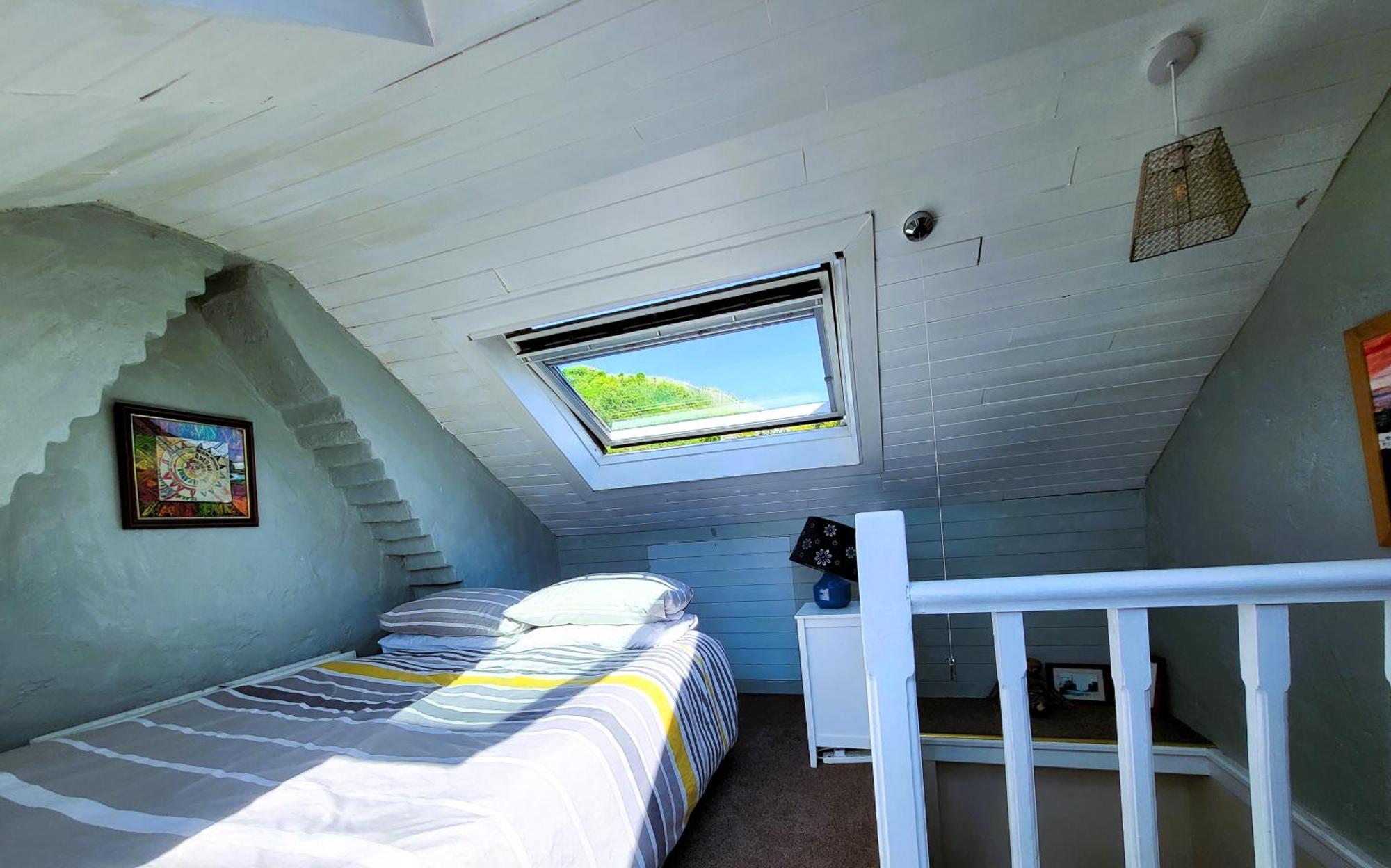 Hastings Old Town Tackleway Privileged Sea Views Whole House 3 Beds 외부 사진